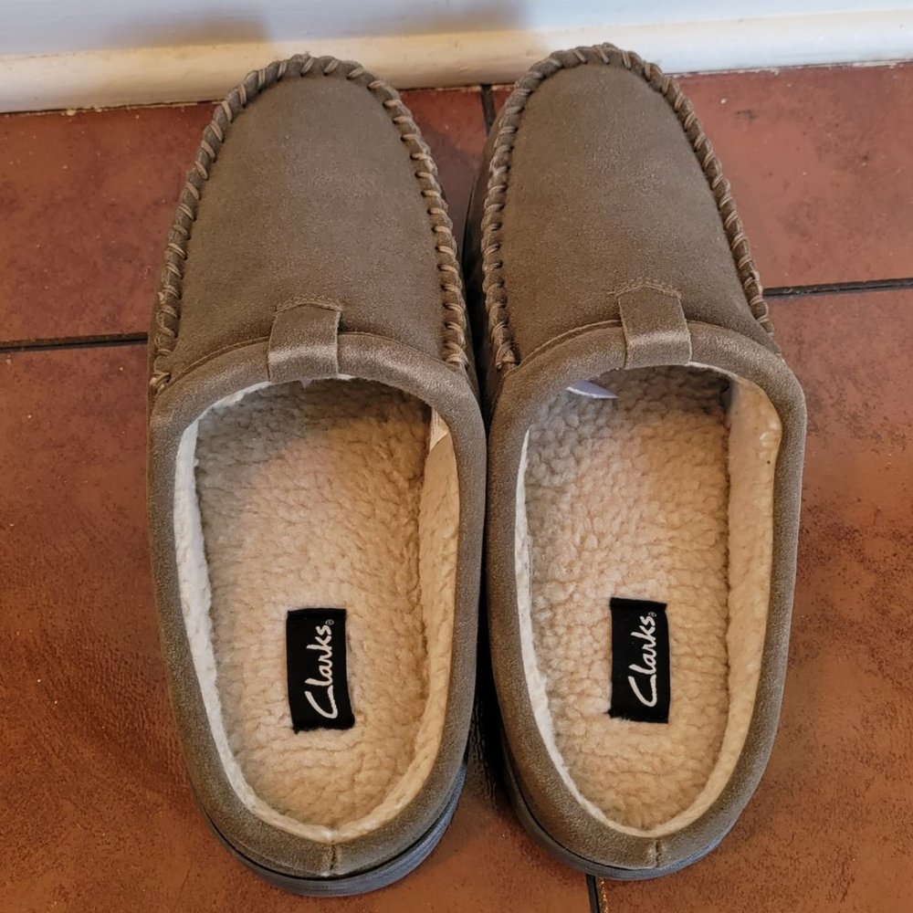 Clarks Indoor/Outdoor Men's Size 12 Slippers, New-in-Box